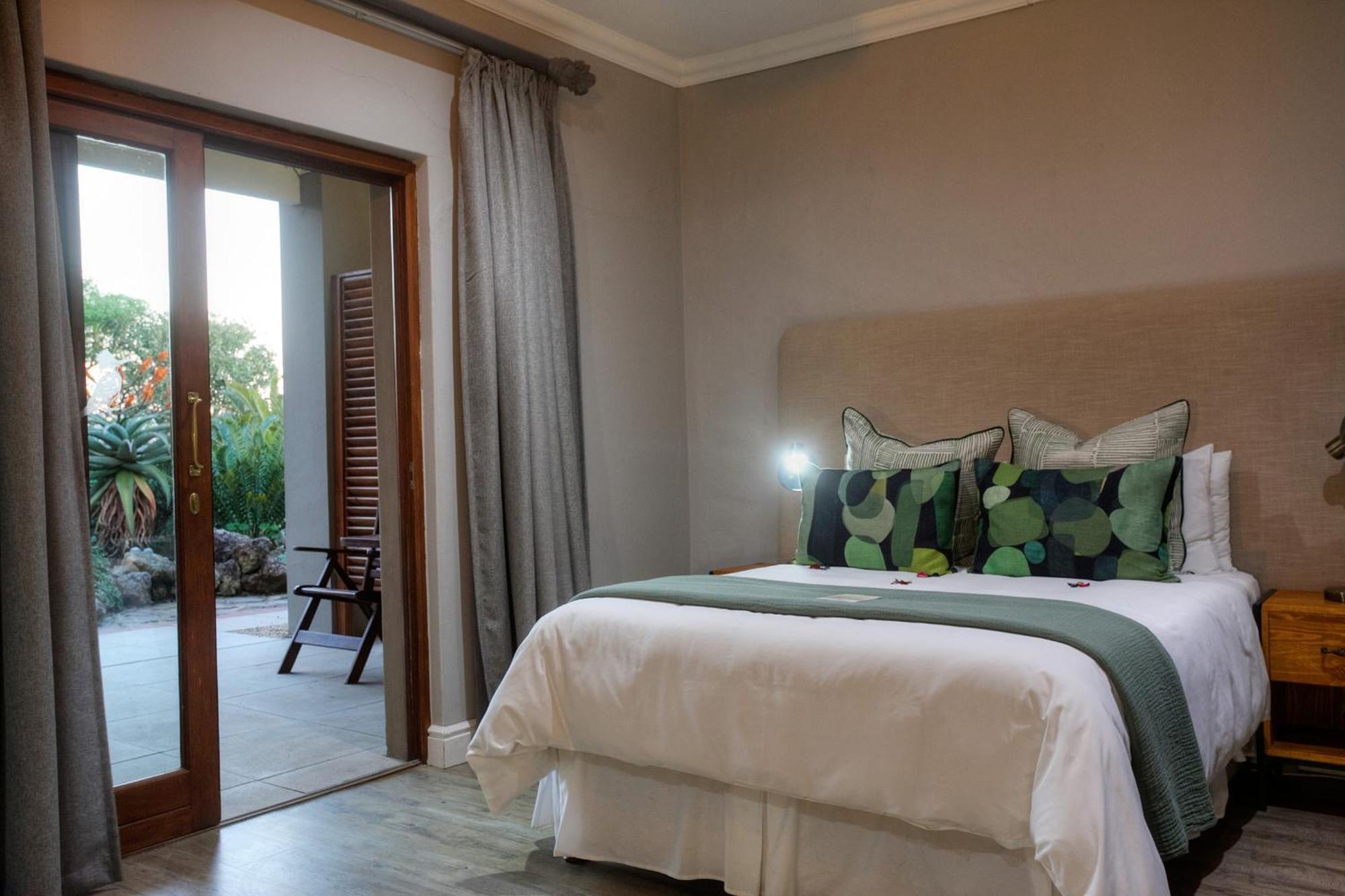 Addo Elephant Safari Lodge - Bellevue Forest Reserve Paterson Dış mekan fotoğraf